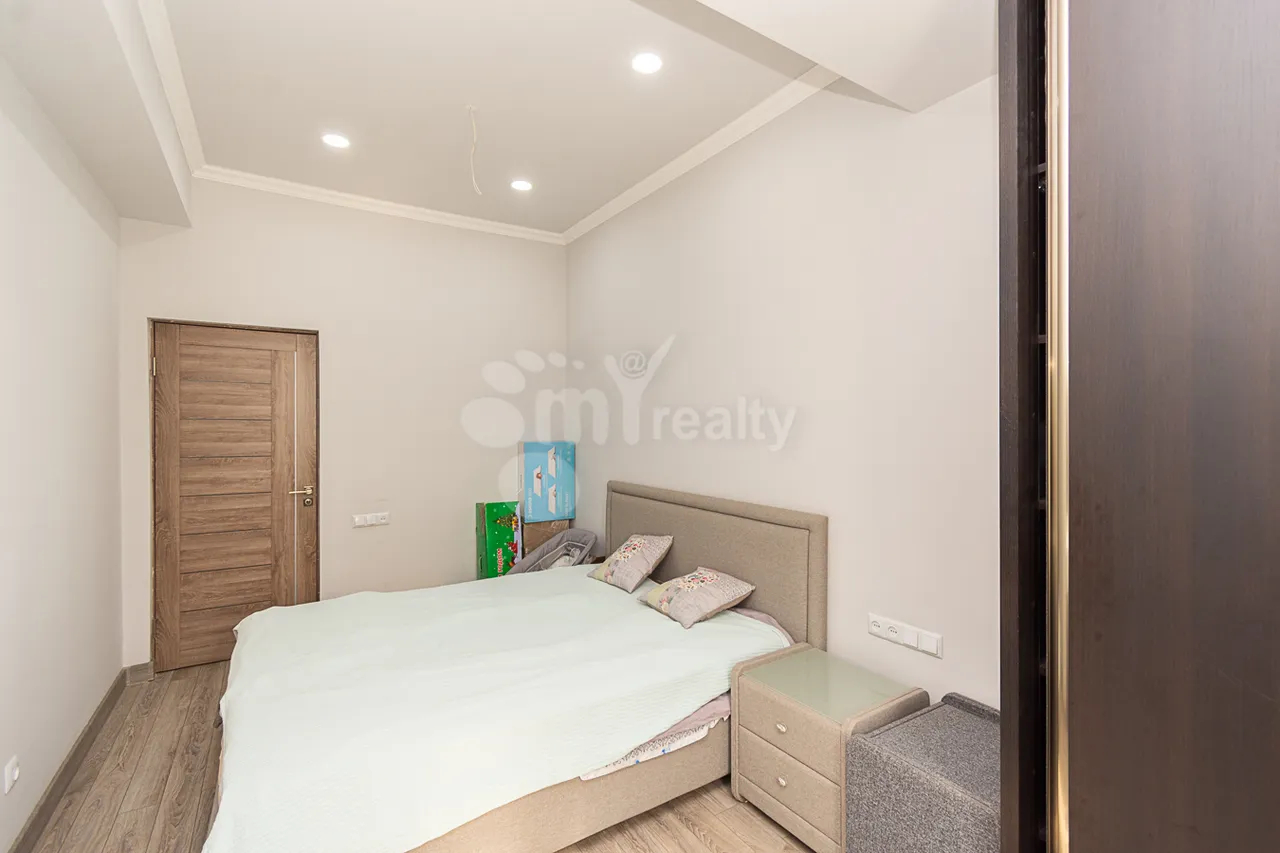 4 սենյականոց բնակարան  Ն. Տիգրանյան փող փակ, Արաբկիր Երևան, 160010