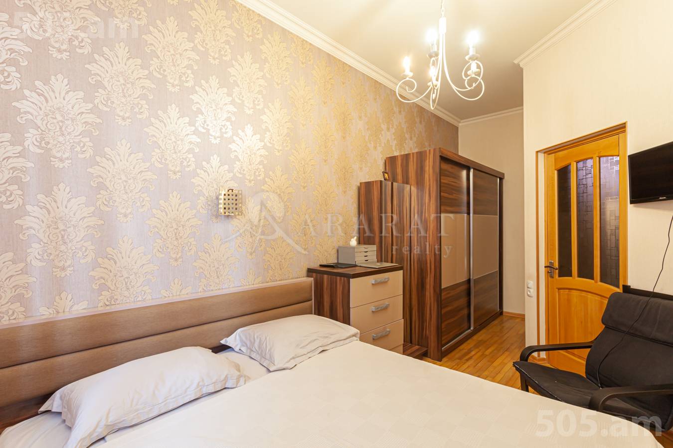 4 bedroom apartment for sale Mamikoniants St, Arabkir Yerevan, 151590