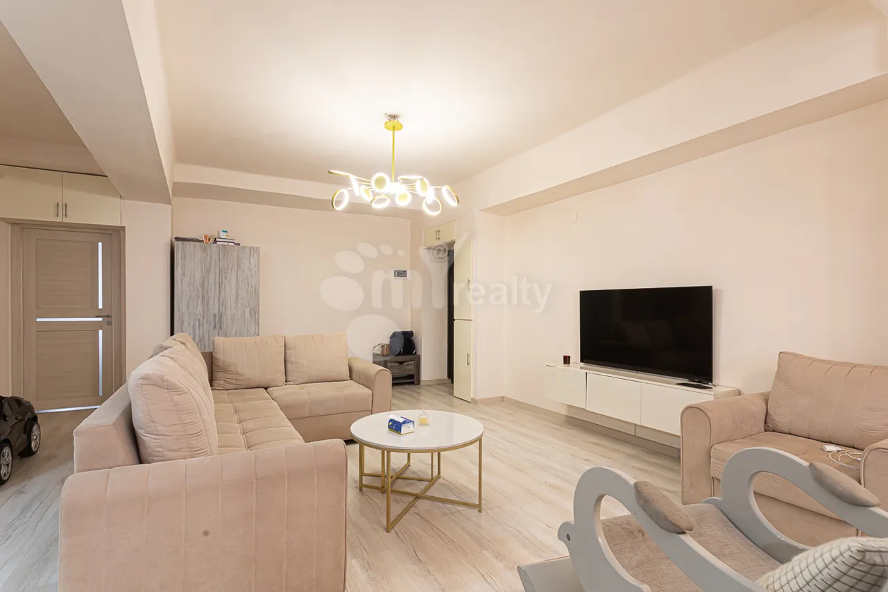 3 bedroom apartment for sale Hovsep Emin St, Arabkir Yerevan, 159404