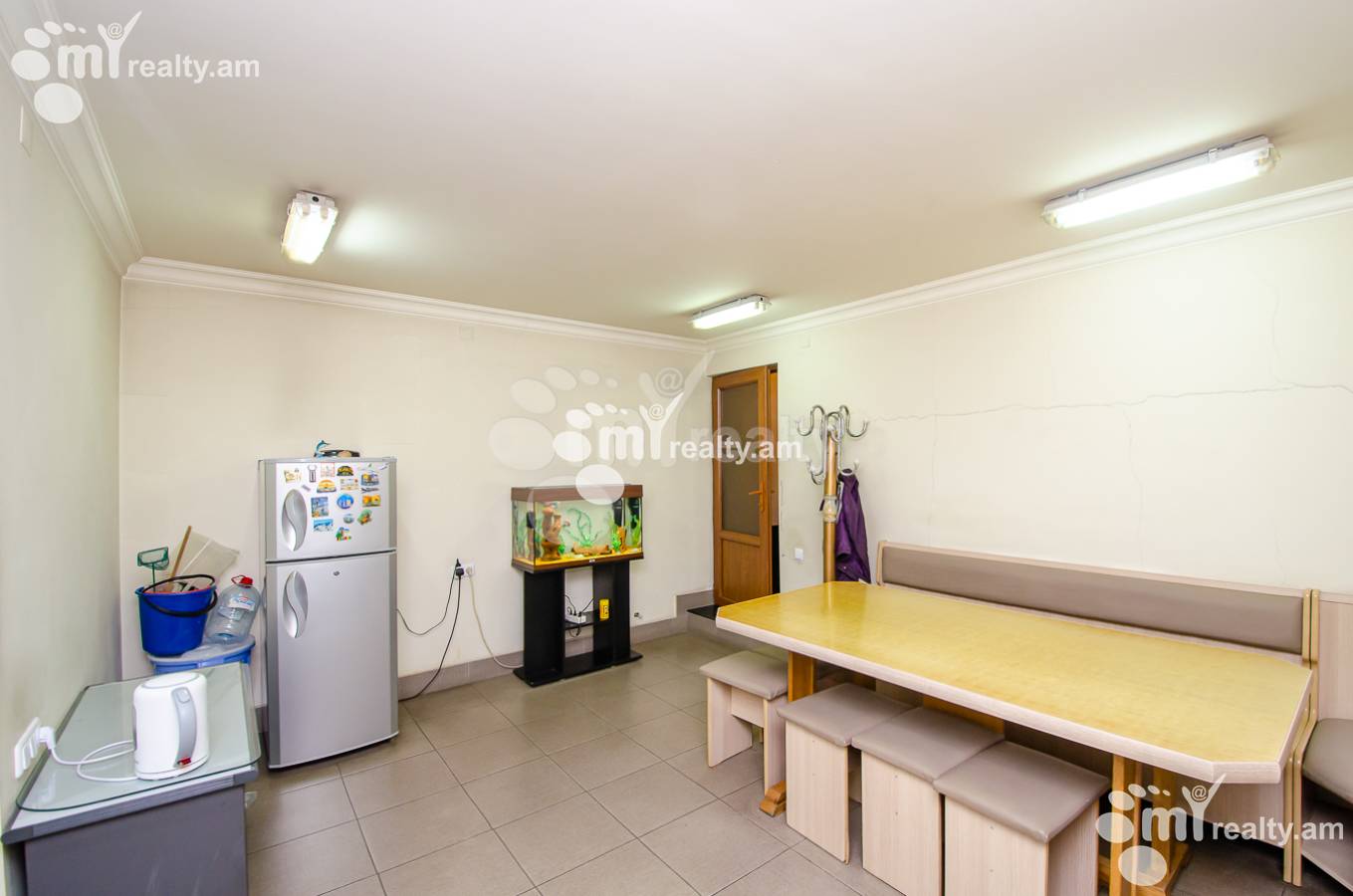 Commercial for rent خیابان ماشتوتس, مرکز شهر ایروان, 148855