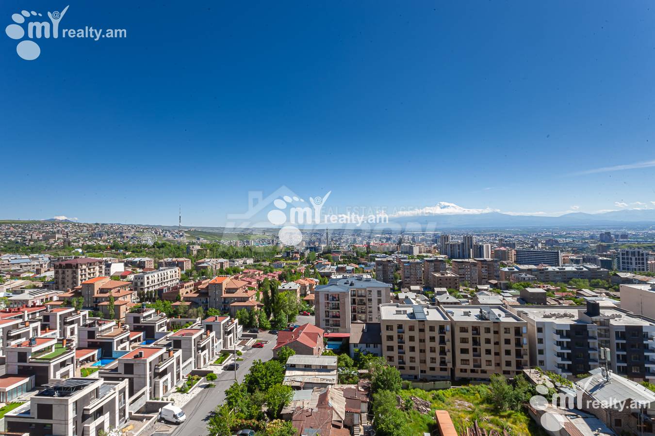 3 սենյականոց բնակարան  Հայրիկ Մուրադյան փողոց, Արաբկիր Երևան, 155426