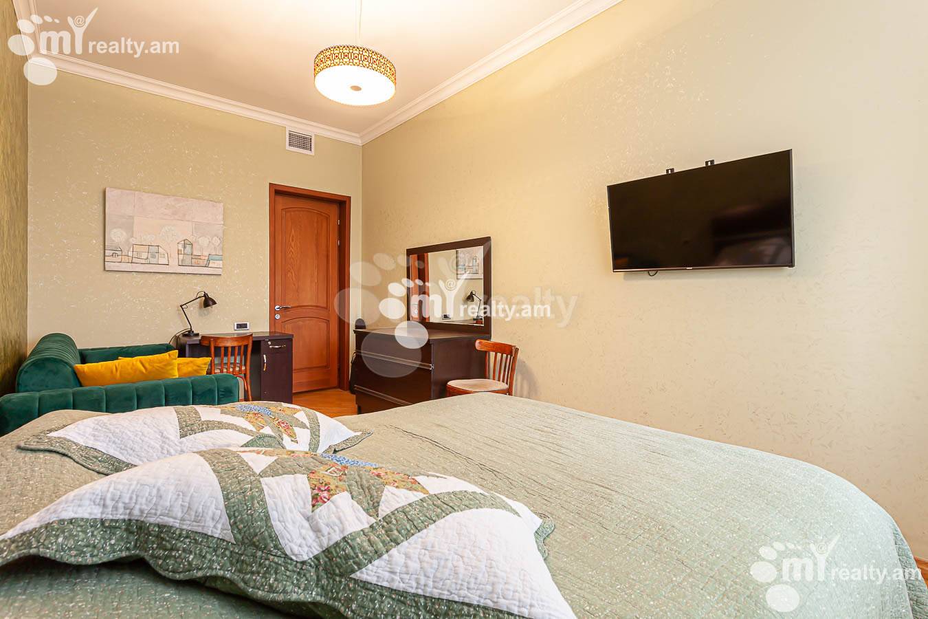 3 bedroom apartment for sale Paronyan St, Center Yerevan, 153346