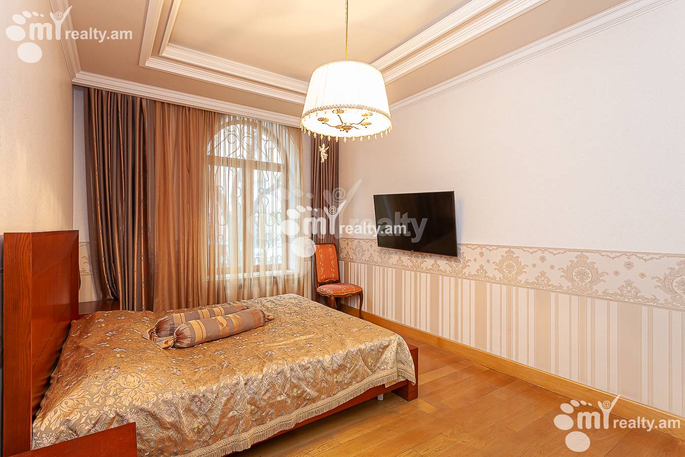 6 bedroom apartment for rent rue d'Amiryan, Center Yerevan, 150506