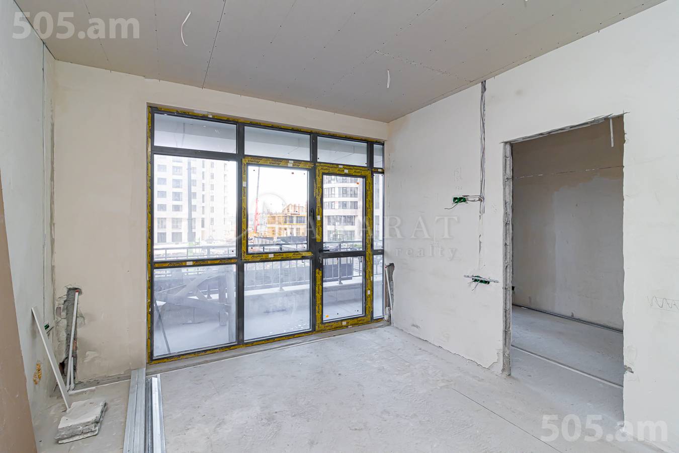 3 bedroom apartment for sale خیابان آرشاکونیاک, مرکز شهر ایروان, 153910