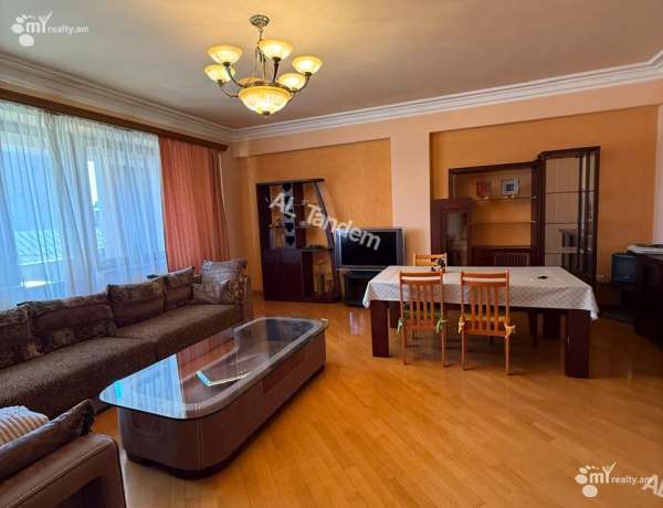 snyat-kvartiru/3-komnatnaya/Northern+%28Hyusisayin%29++Ave/Center/Yerevan