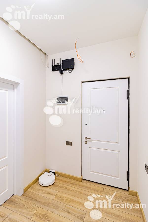 Купить 2 комнатную квартиру К. Улнеци ул., Канакер-Зейтун Ереван, 154648