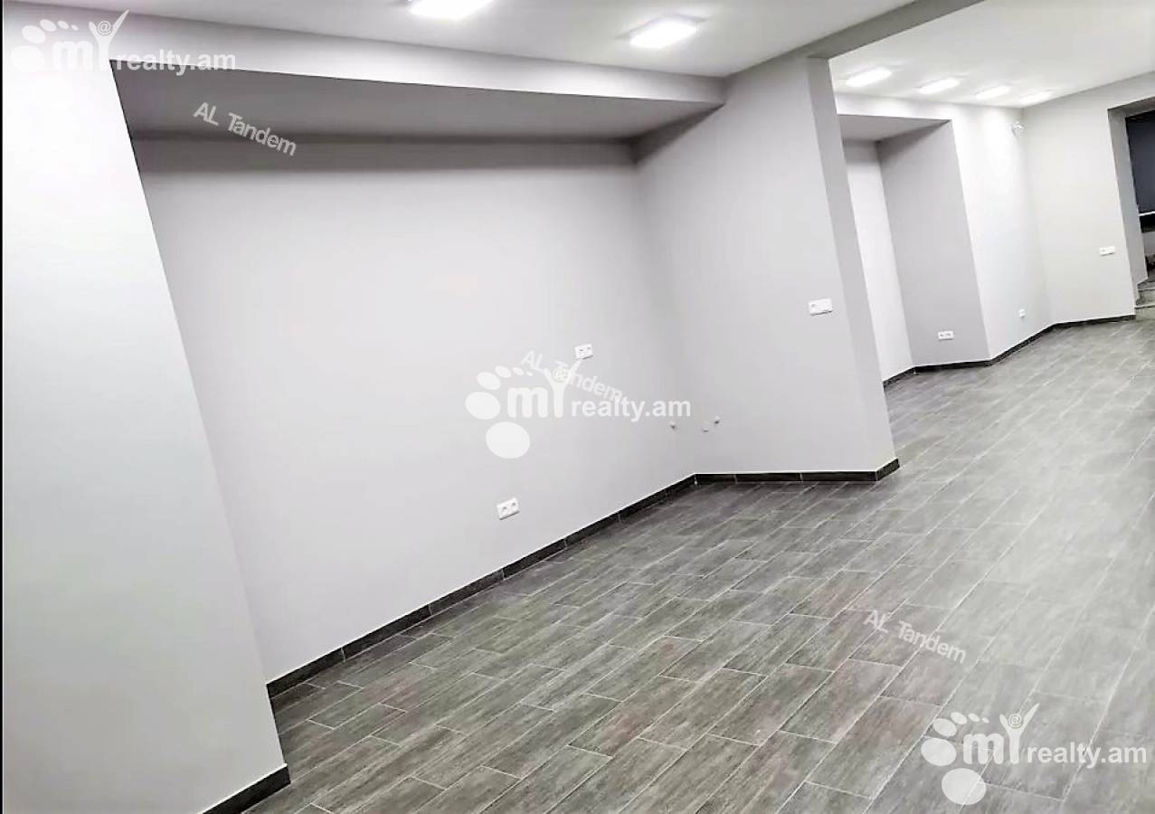 Commercial property for rent Mashtots Ave, Center Yerevan, 140295