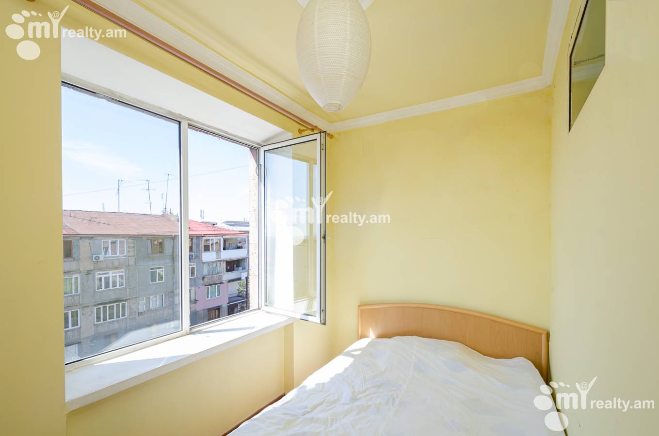 2 bedroom apartment for sale K. Ulnetsi St, Quanaquère-Zeytoun Yerevan, 153121