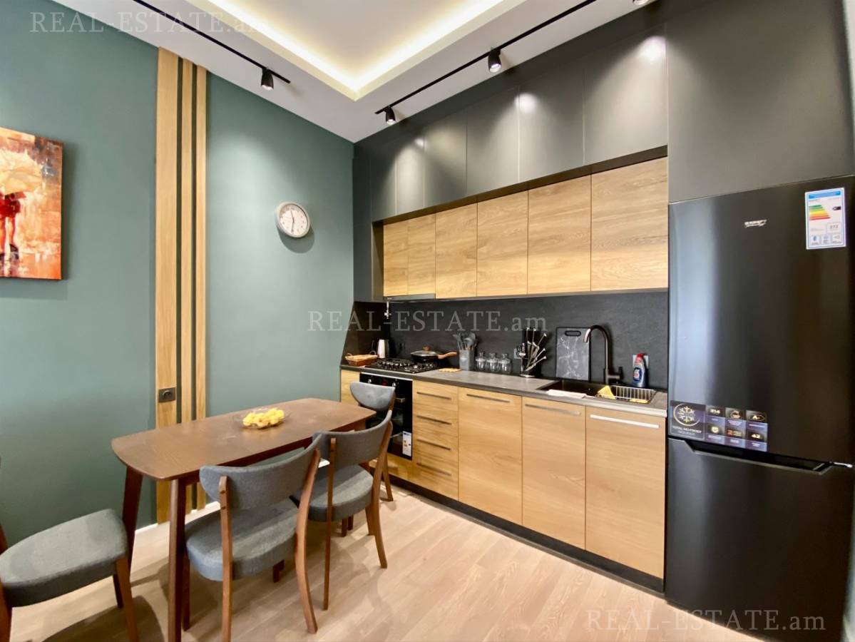 Купить 2 комнатную квартиру Терян ул, Центр Ереван, 133464