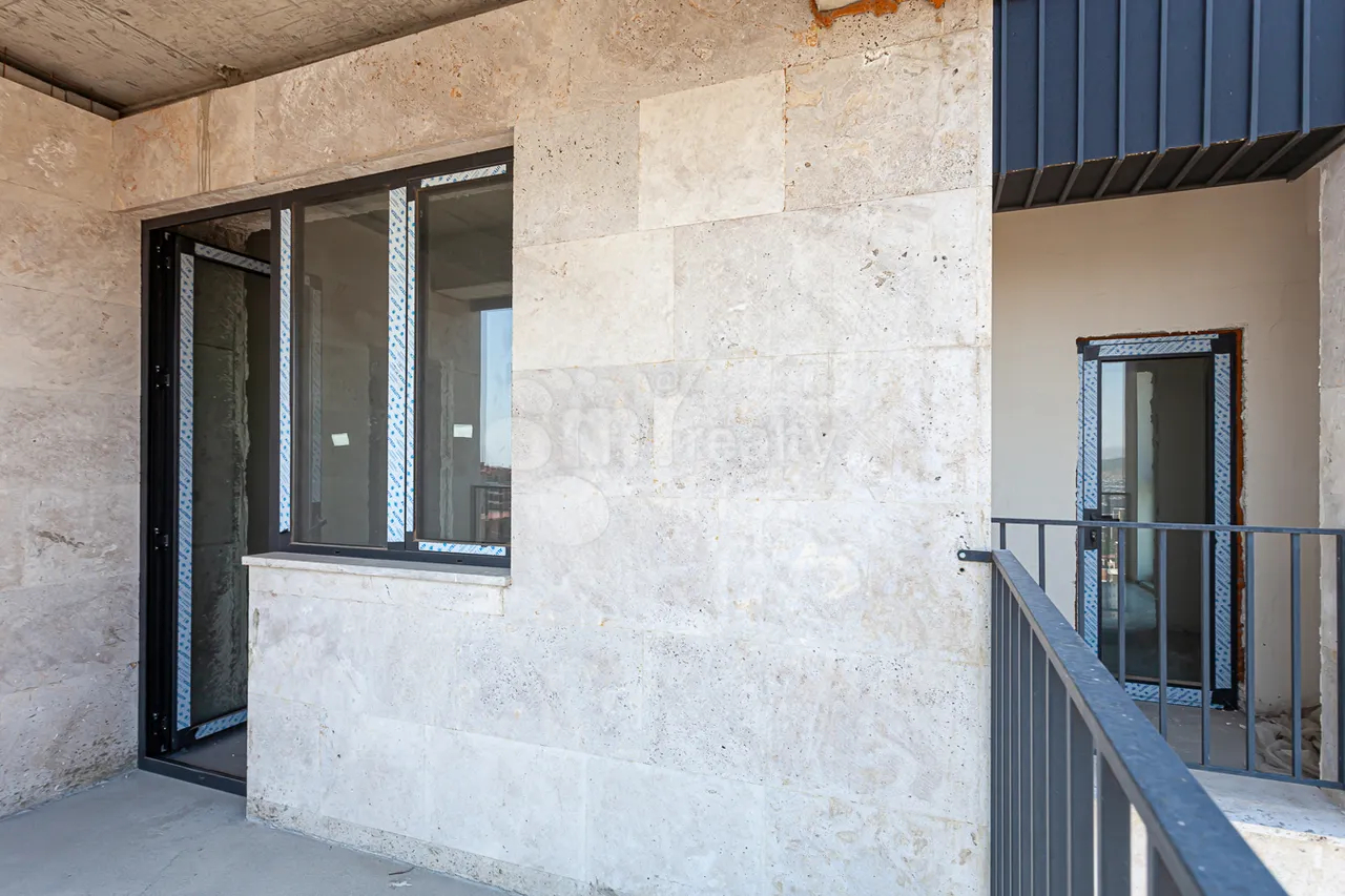5 bedroom apartment for sale Aghbyur Serob St, Arabkir Yerevan, 161135