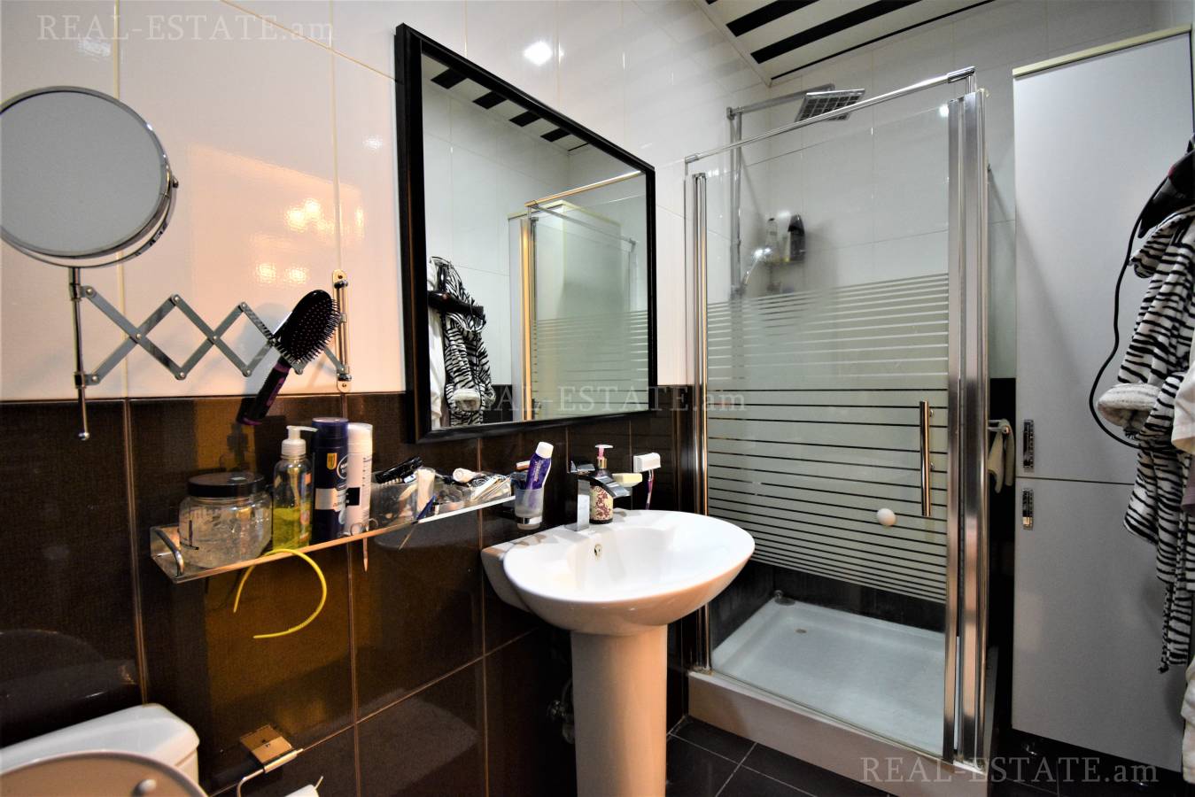 2 bedroom apartment for sale Aram St, Center Yerevan, 116413