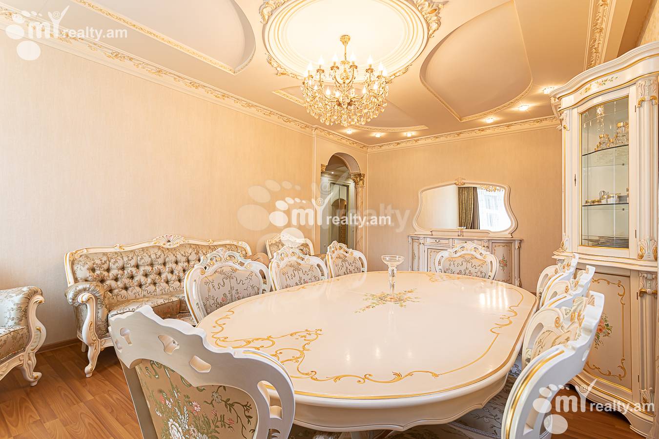 Снять 4 комнатную квартиру Северный пр, Центр Ереван, 156885