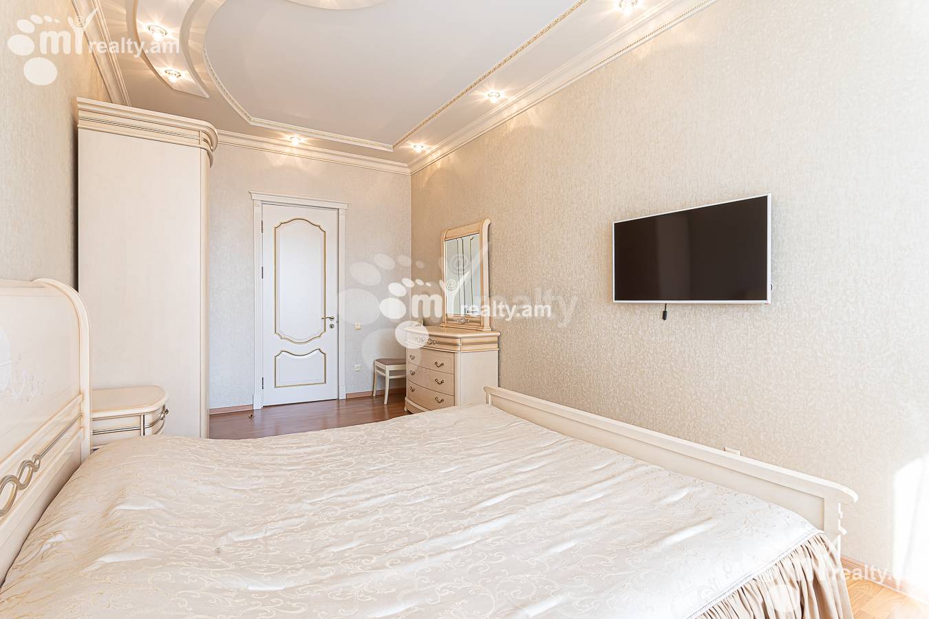 Снять 4 комнатную квартиру Северный пр, Центр Ереван, 156885