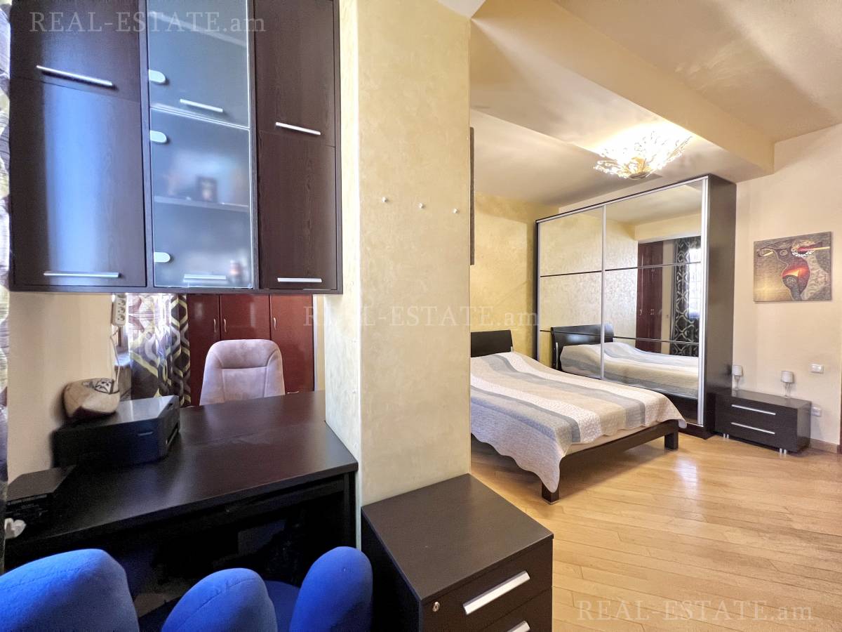 3 bedroom apartment for sale خیابان ساریان, مرکز شهر ایروان, 124690