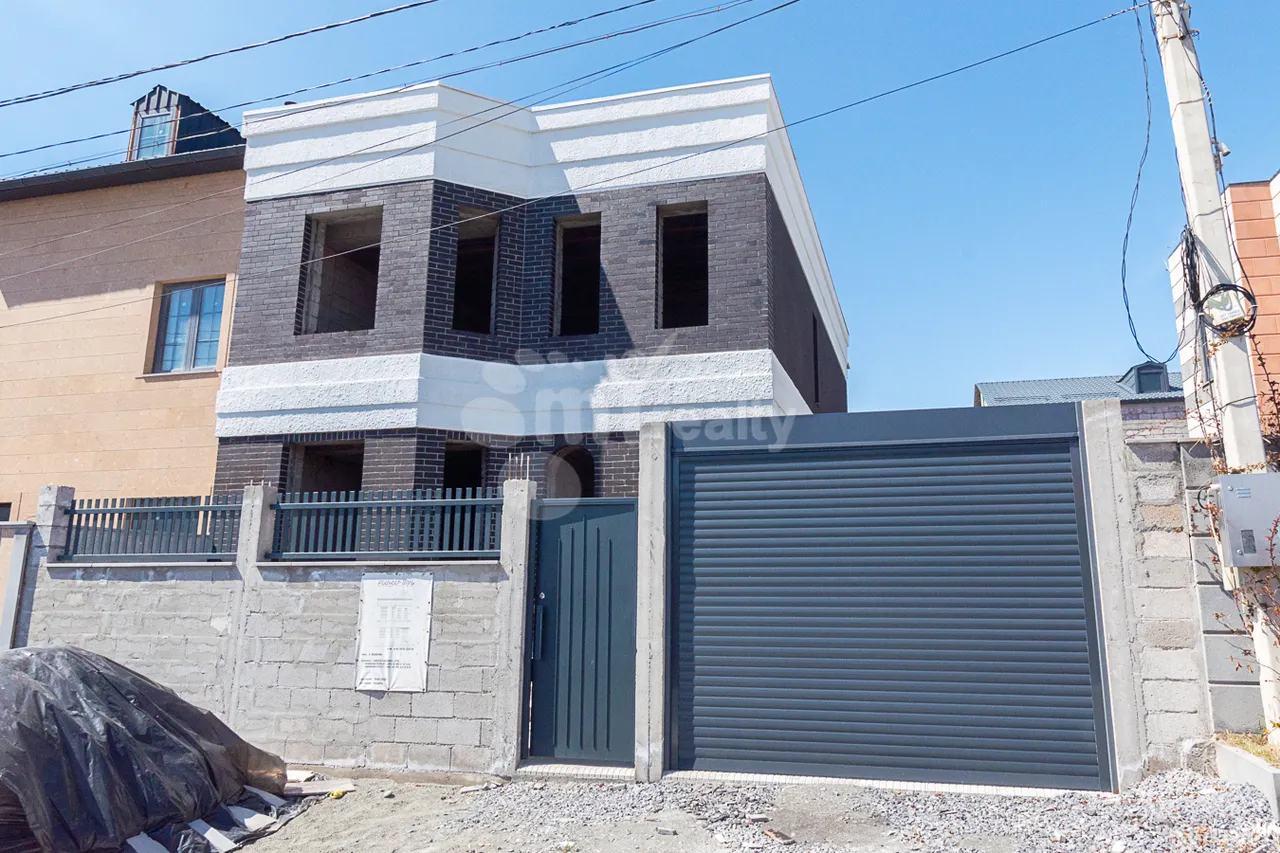 House for sale Gevorgyan st, Davtachène Yerevan, 160085