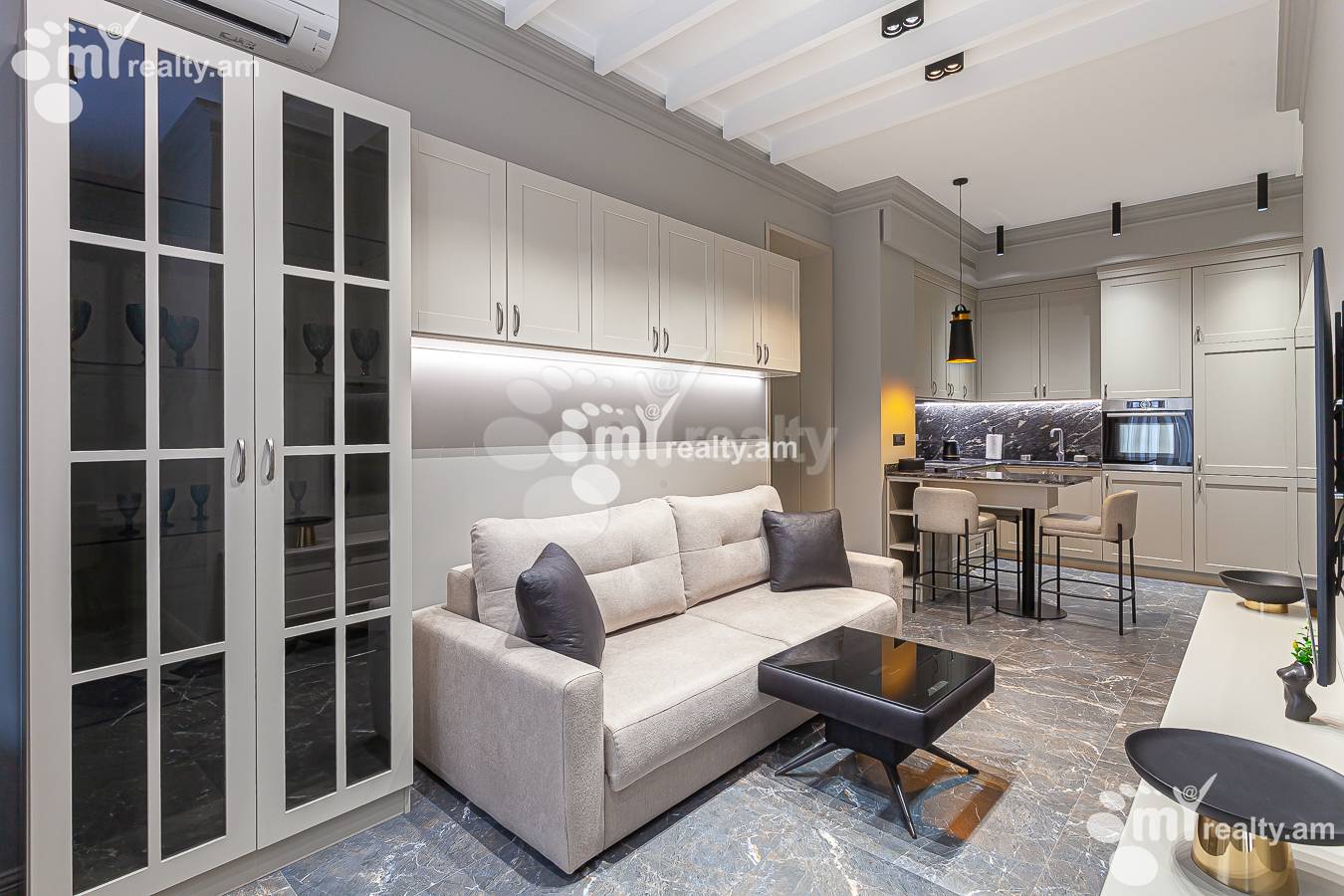 Купить 2 комнатную квартиру Маштоца пр, Центр Ереван, 151469