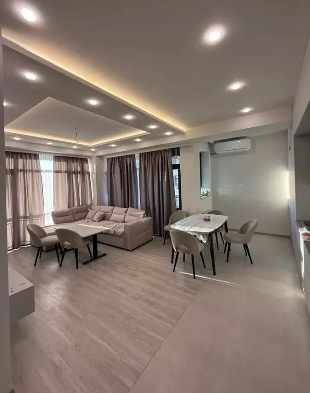 norakaruyc-bnakaran/3-senyakanoc/Davtashen+4+St/Davtashen/Yerevan