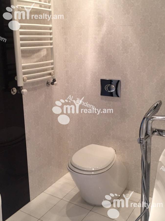 4 սենյականոց բնակարան  Նալբանդյան փող, Կենտրոն Երևան, 122412