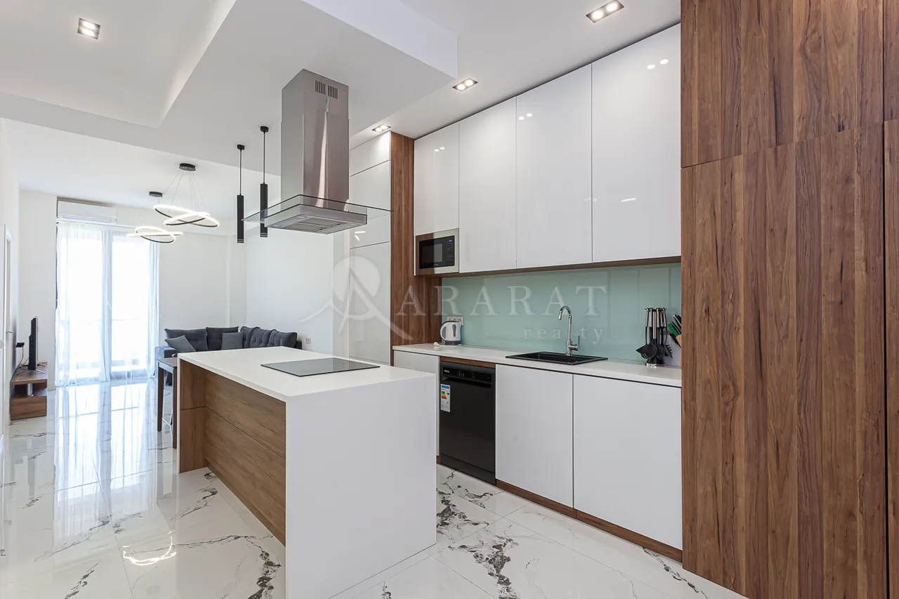 Снять 3 комнатную квартиру Антараин ул, Центр Ереван, 158597