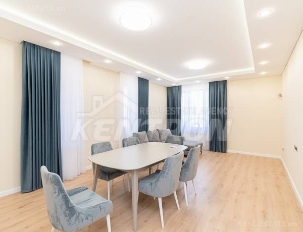 vardzov-norakaruyc-tun/Duryan+disrtict/Avan/Yerevan