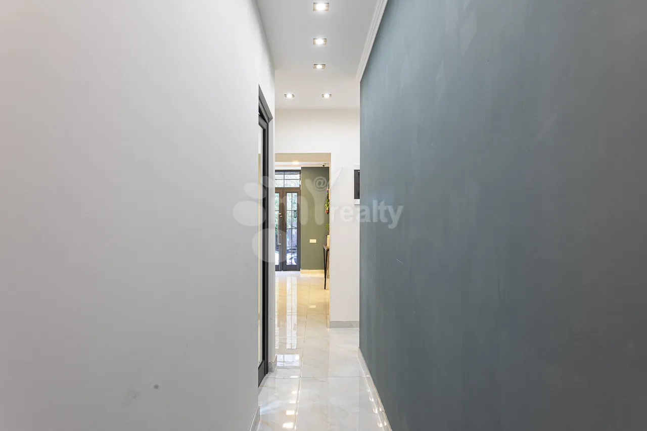 Commercial property for sale Tumanyan St, Center Yerevan, 157385