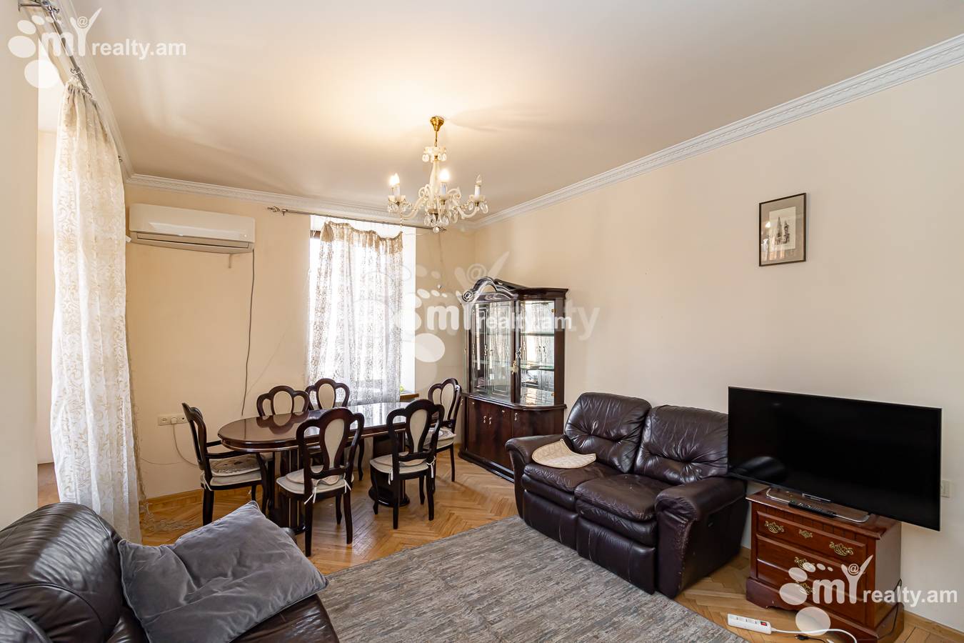 Купить 3 комнатную квартиру Маштоца пр, Центр Ереван, 147643