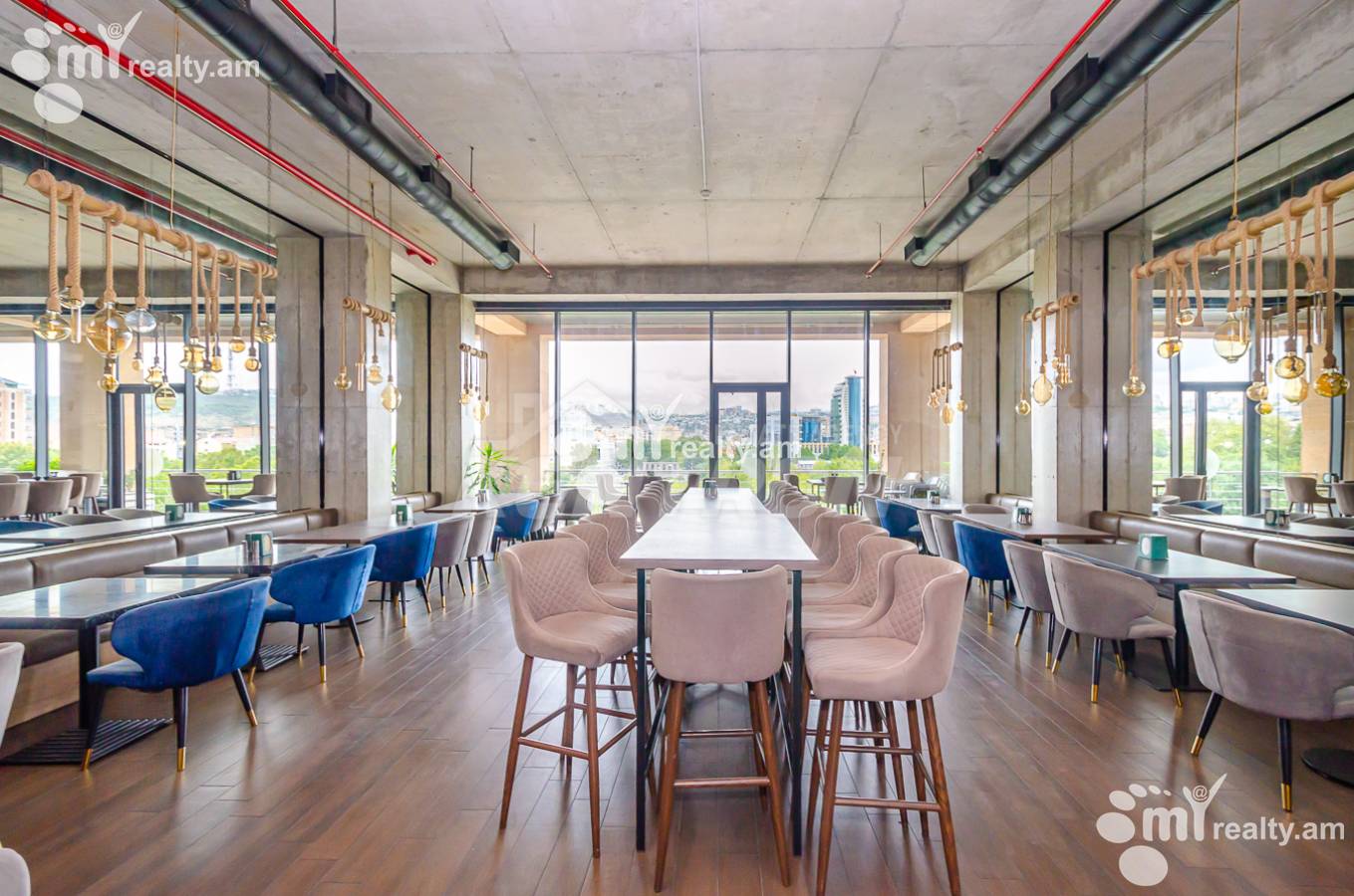 Commercial property for rent G.Lusavorich St, Center Yerevan, 153215