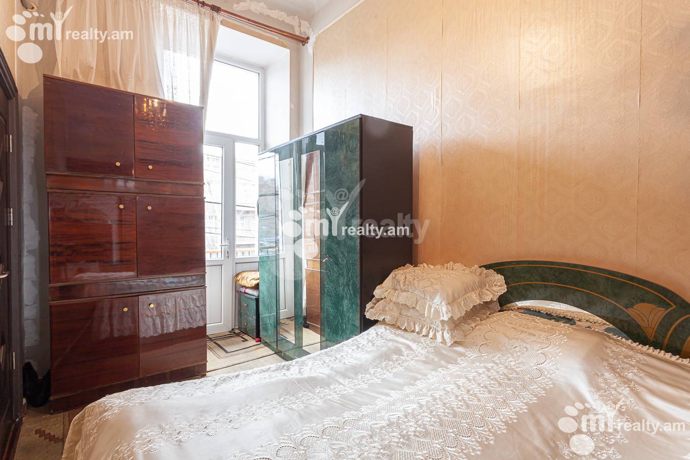 3 bedroom apartment for sale خیابان نعلبندیان, مرکز شهر ایروان, 154785