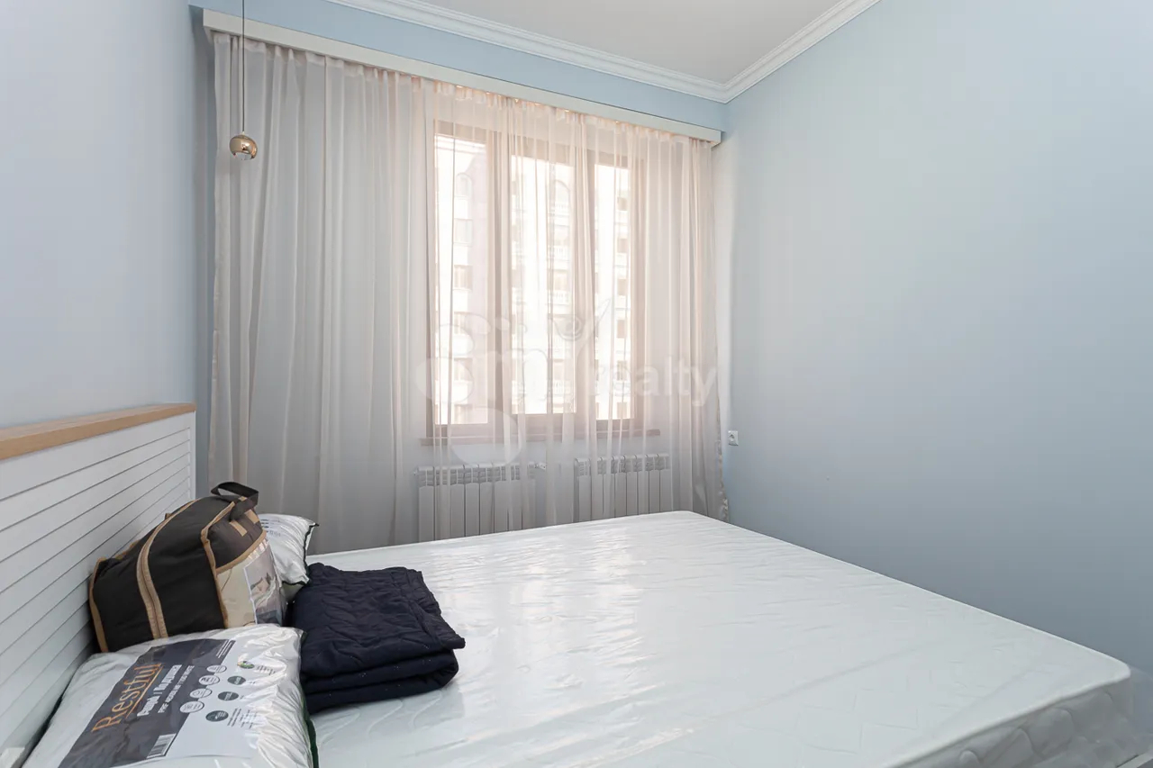 2 bedroom apartment for rent خیابان آدونس, عربگیر ایروان, 160907