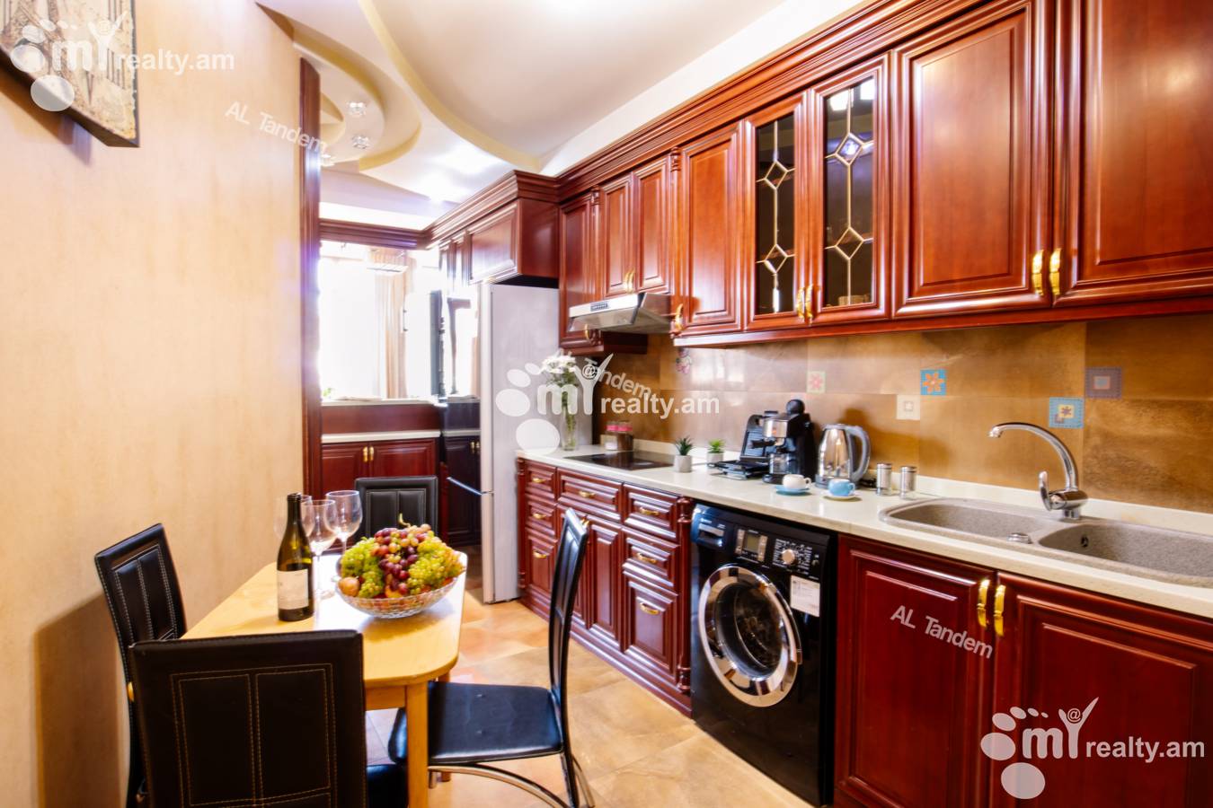 3 bedroom apartment for rent Charents St, Center Yerevan, 138275