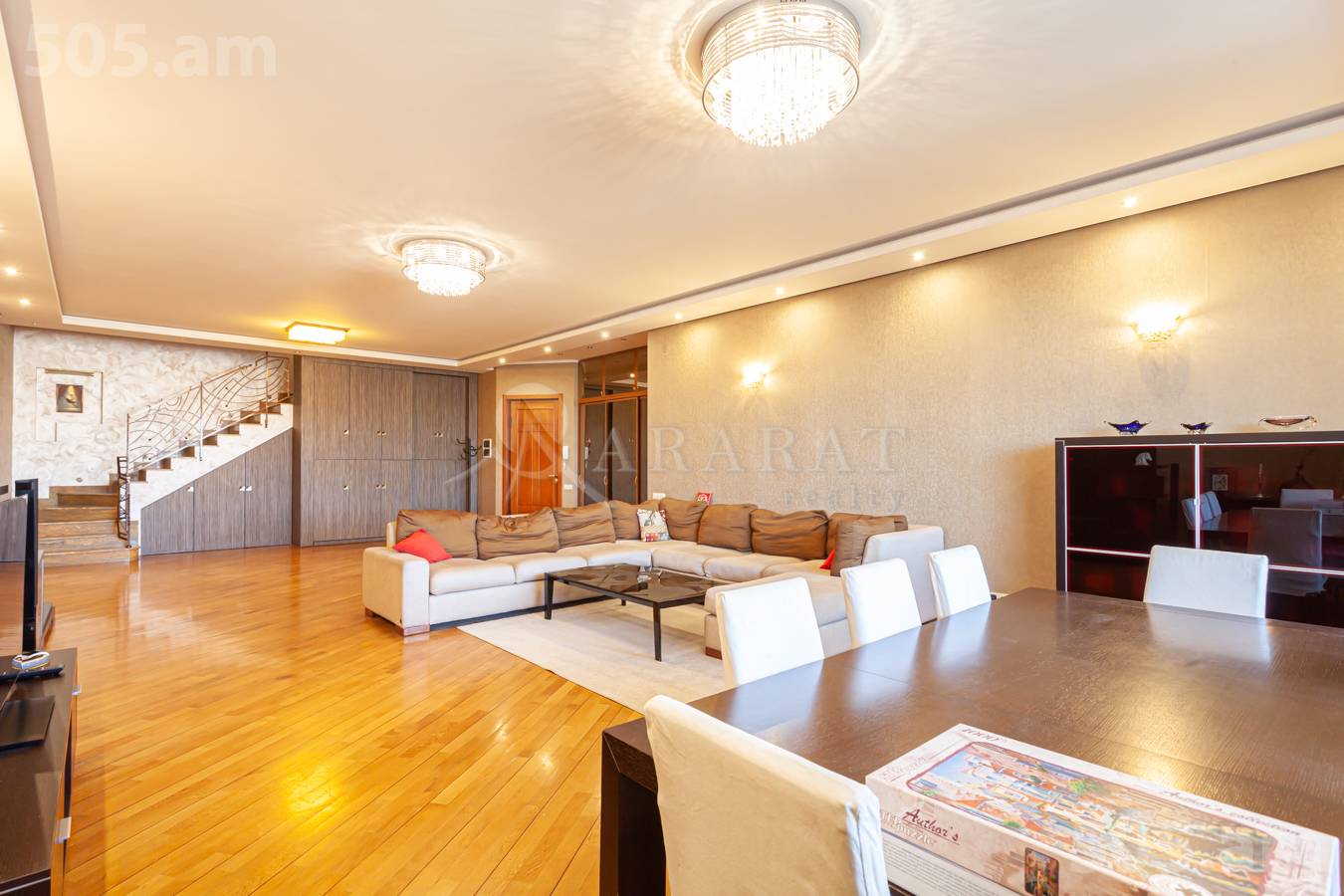 5 bedroom apartment for sale Amiryan St, Center Yerevan, 150344
