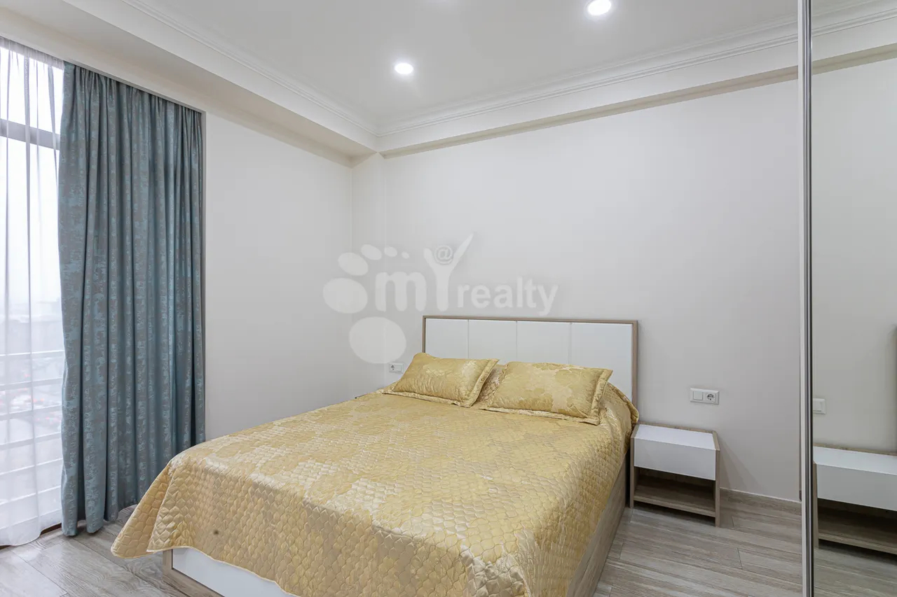 Снять 3 комнатную квартиру Г.Лусаворич ул, Центр Ереван, 159406