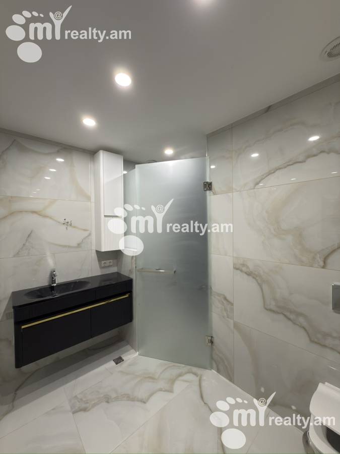 3 սենյականոց բնակարան  Լենինգրադյան փող, Աջափնյակ Երևան, 156400