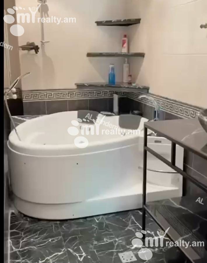 5 bedroom apartment for rent Deghatan St, Center Yerevan, 122413