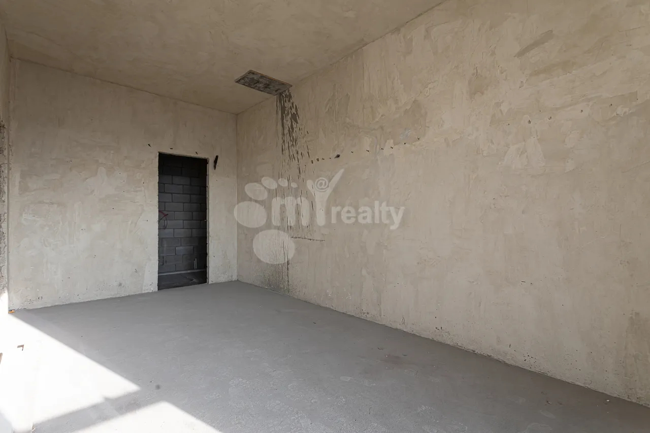 4 bedroom apartment for sale Rostom St, Center Yerevan, 158378