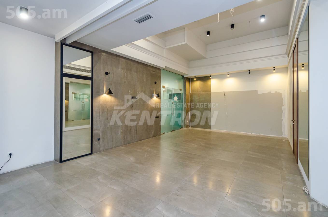 Снять коммерческoе помещение Арам ул, Центр Ереван, 150846