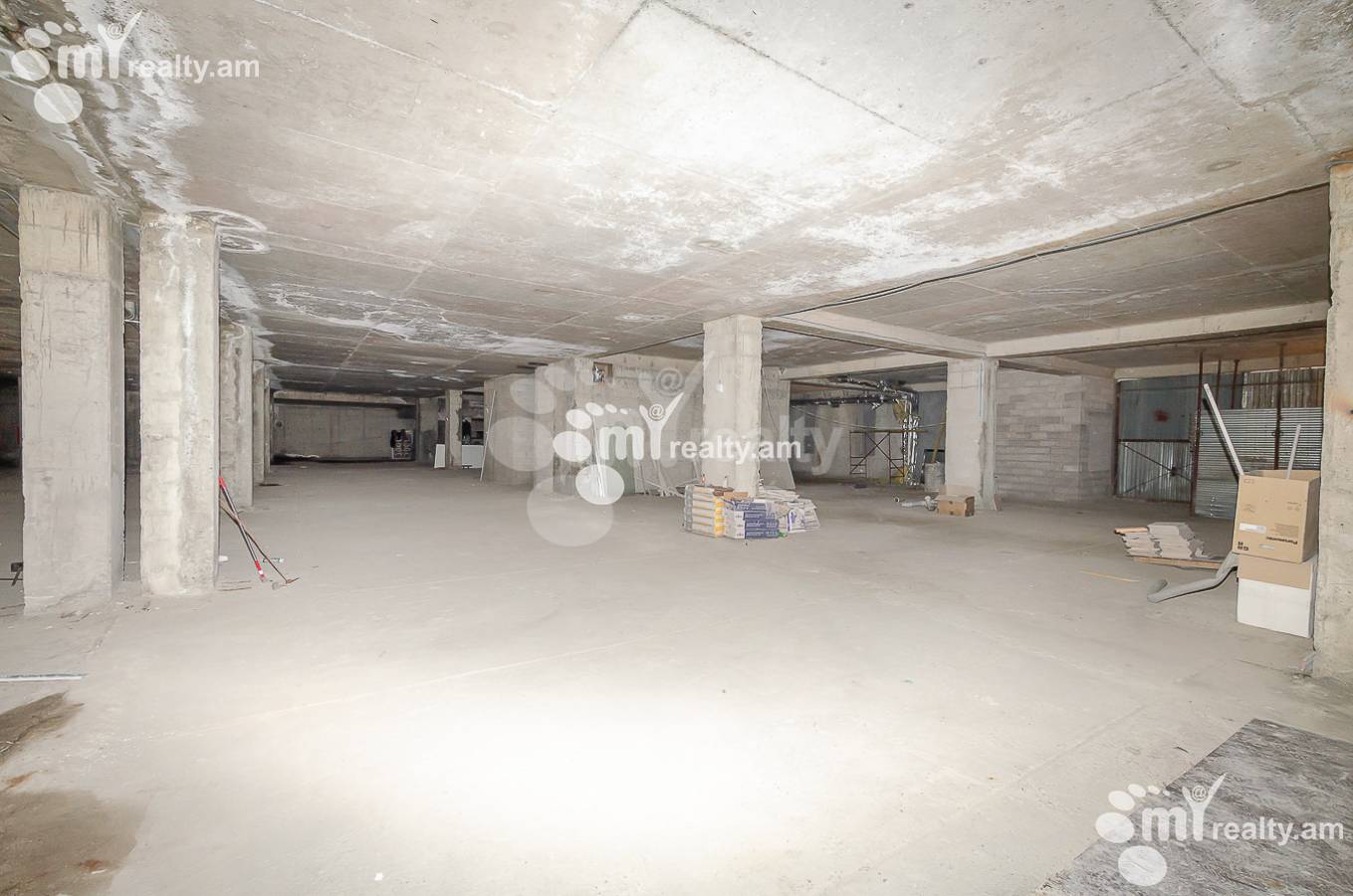 Commercial for rent خیابان آرام, مرکز شهر ایروان, 150770
