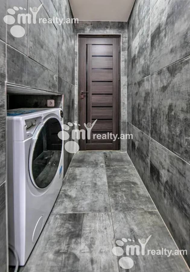 3 bedroom apartment for sale Charents St, Center Yerevan, 158758