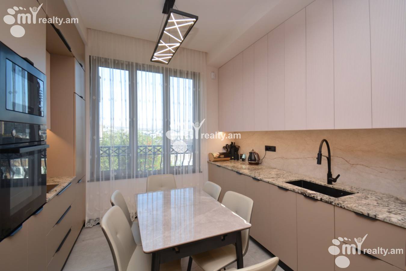 2 bedroom apartment for sale Tigran Mets Ave, Center Yerevan, 158543
