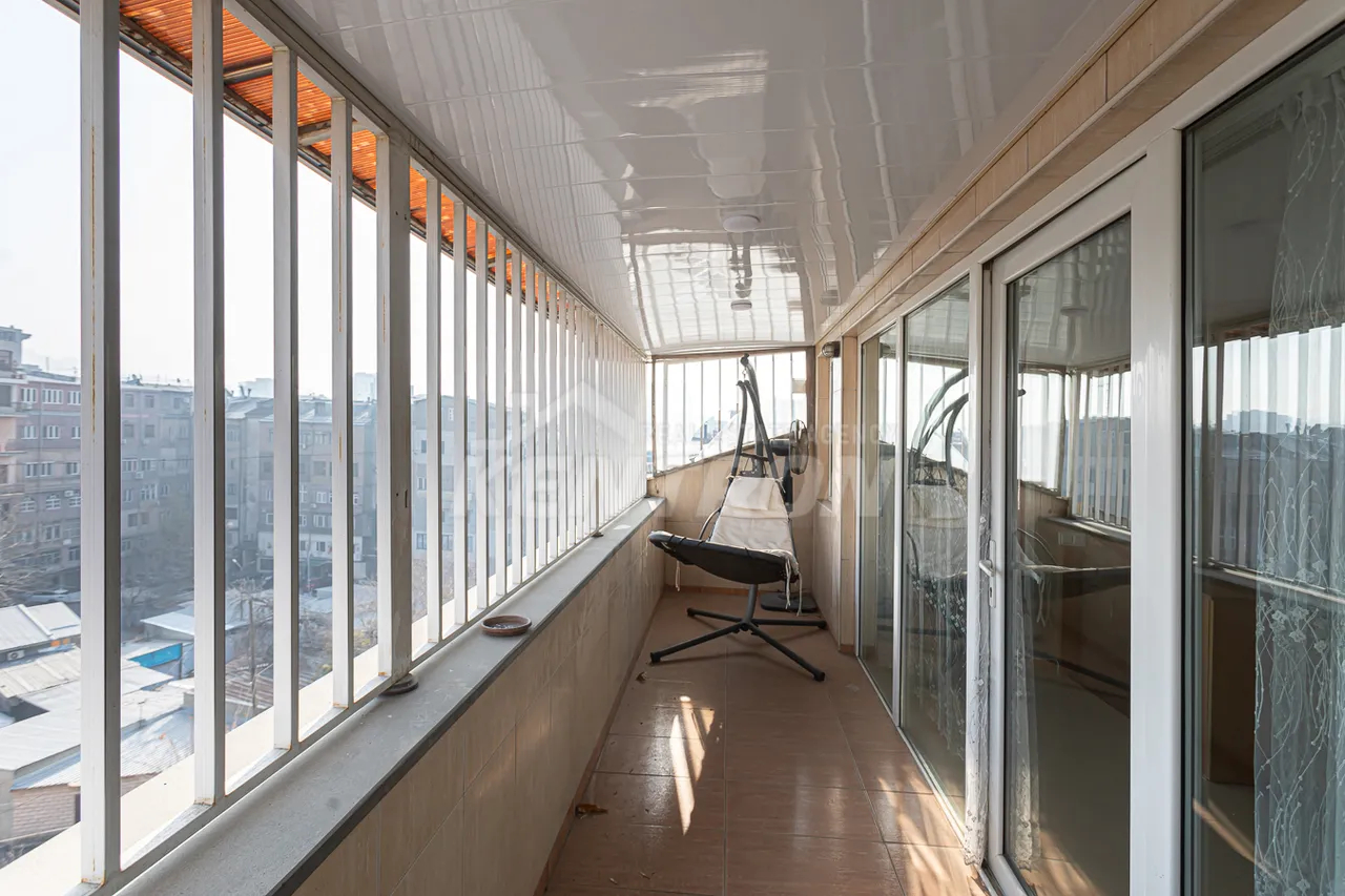 5 bedroom apartment for rent Spendiaryan St, Center Yerevan, 158571