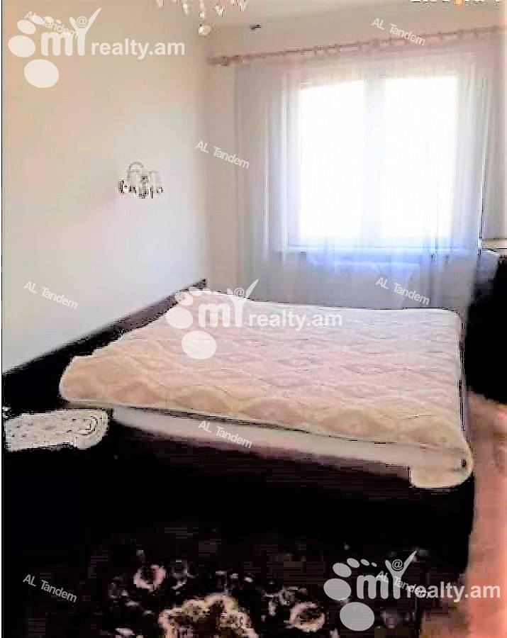 Купить 3 комнатную квартиру Е. Кочар ул, Центр Ереван, 122663