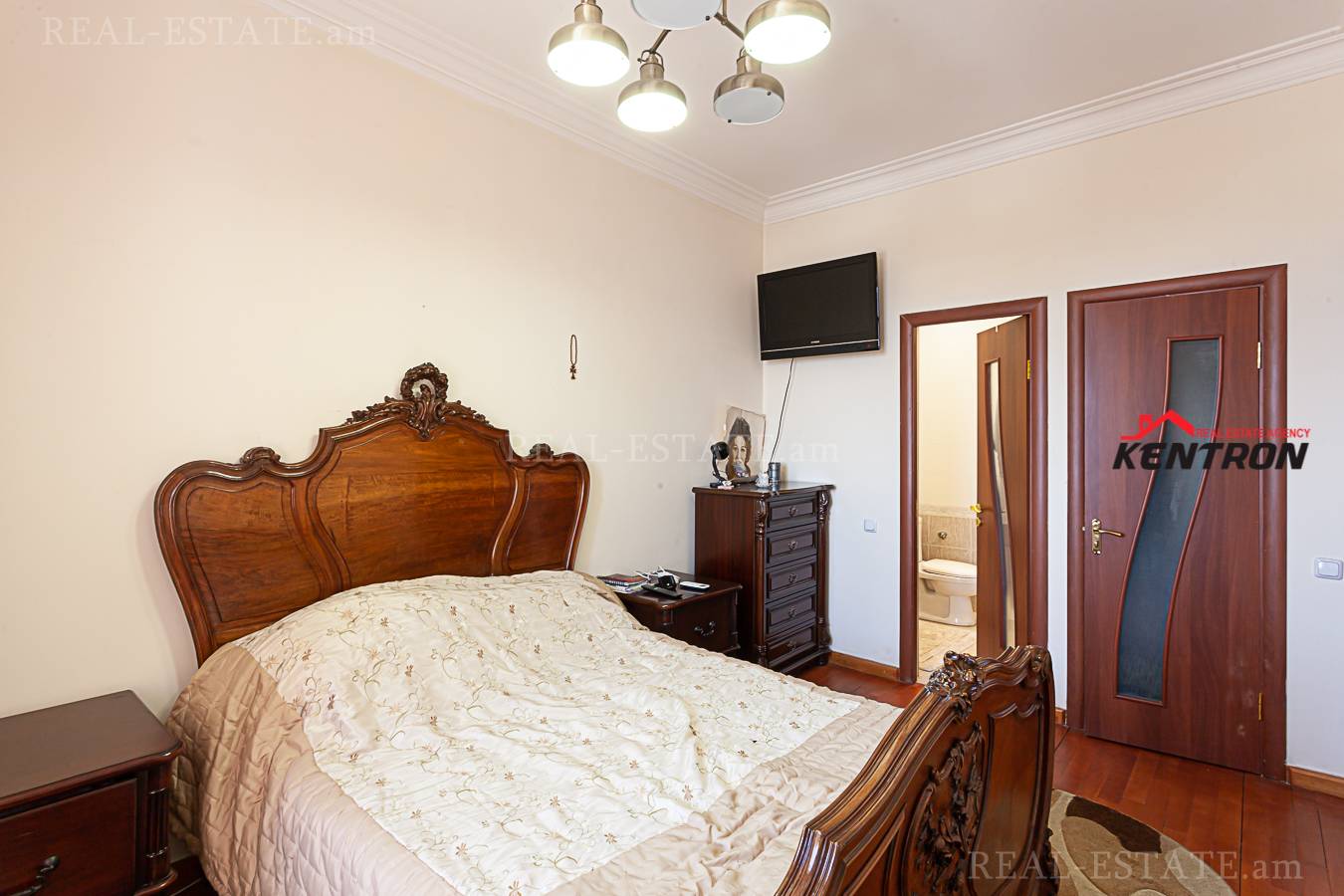 House for sale Barbyus St, Arabkir Yerevan, 133875