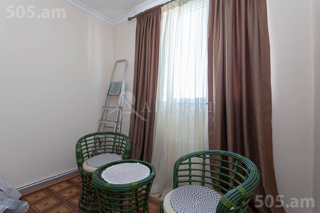 2 սենյականոց բնակարան  Լենինգրադյան փ, Մալաթիա-Սեբաստիա Երևան, 154850