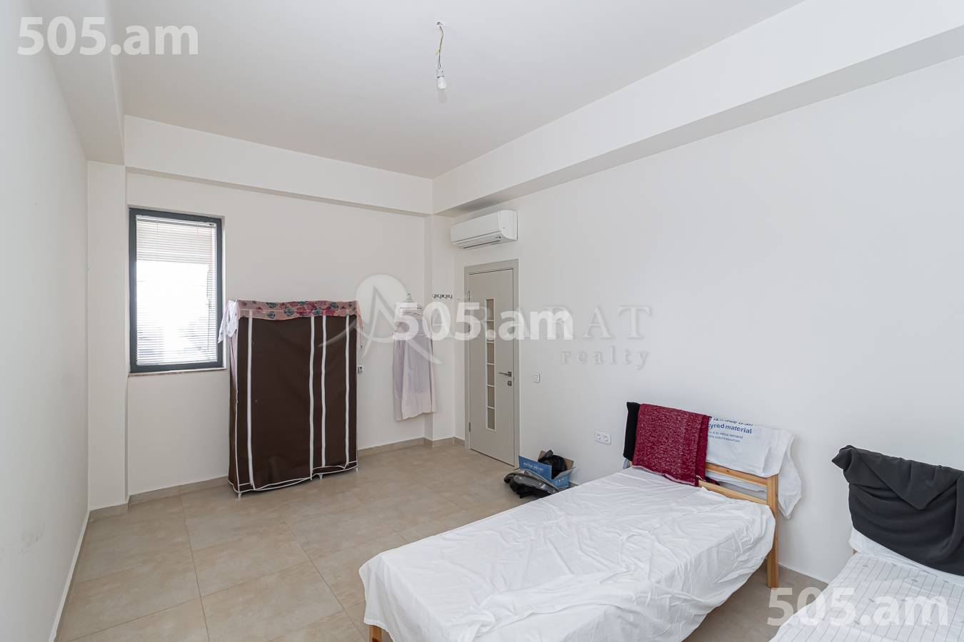 3 bedroom apartment for sale خیابان آنتارایین, مرکز شهر ایروان, 151226