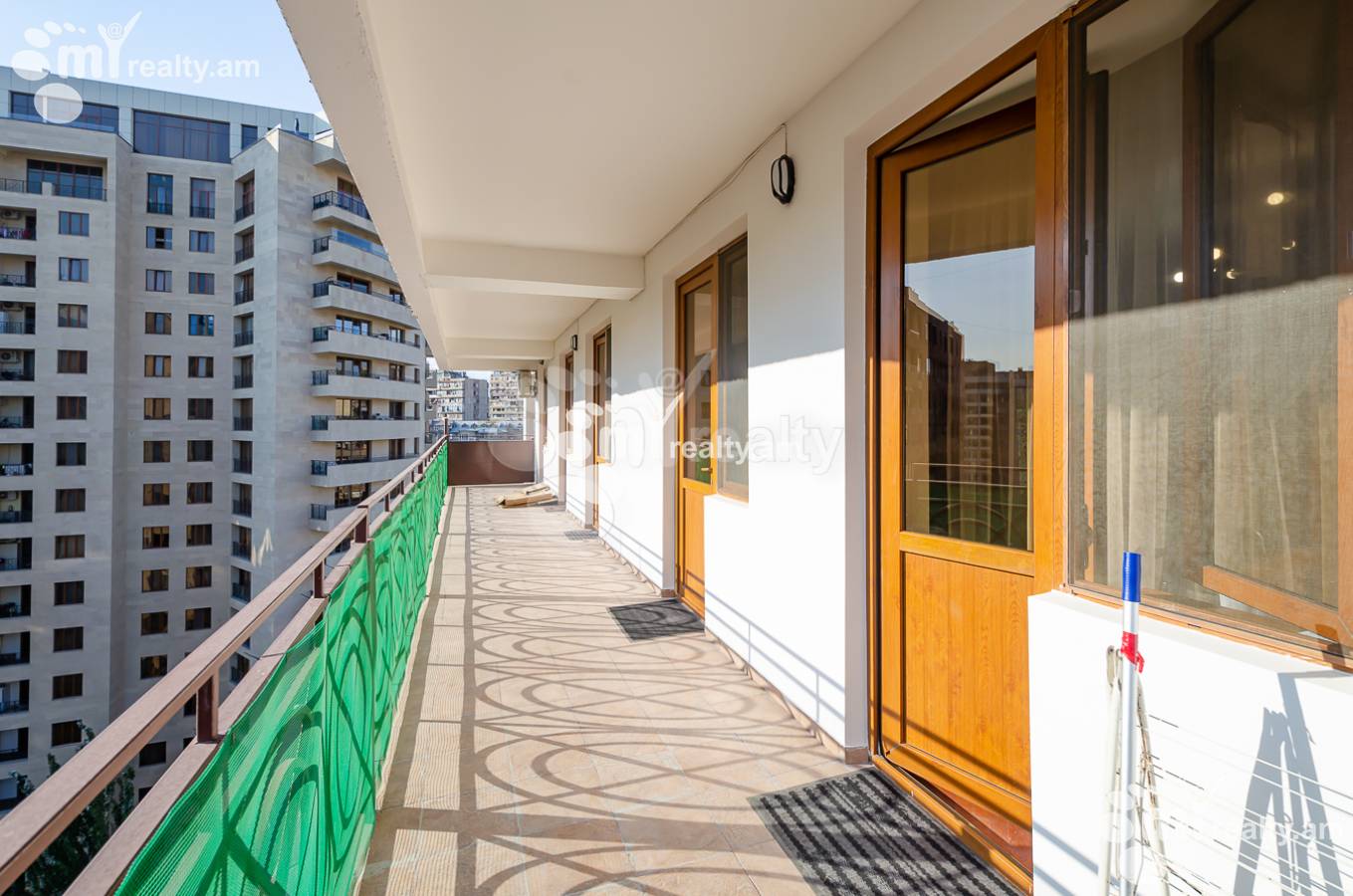 4 bedroom apartment for rent Yekmalyan St, Center Yerevan, 153170