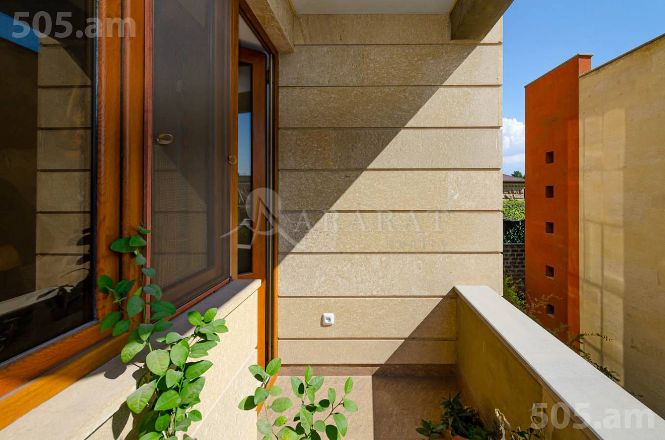 2 սենյականոց բնակարան վարձով Բաբայան փող, Արաբկիր Երևան, 151806