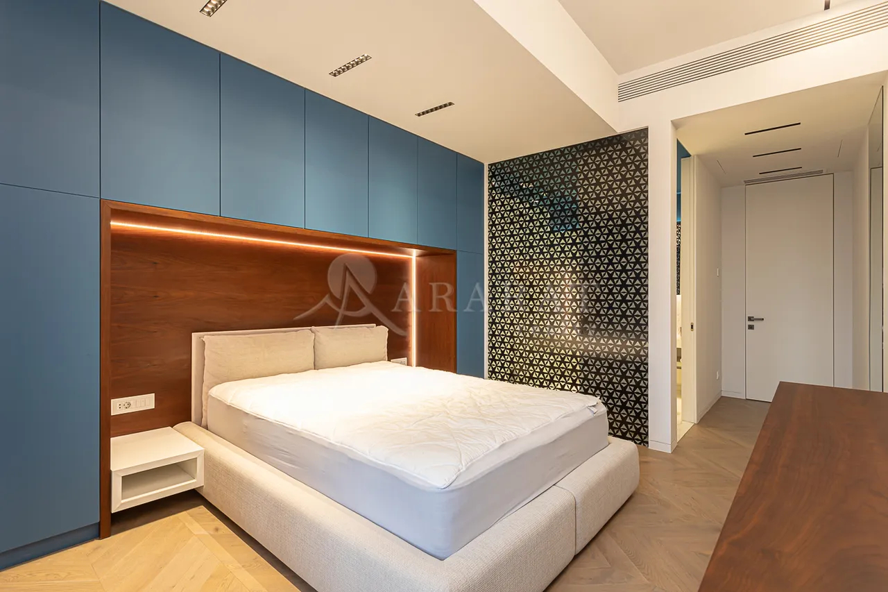 4 bedroom apartment for sale Pushkin St, Center Yerevan, 157581