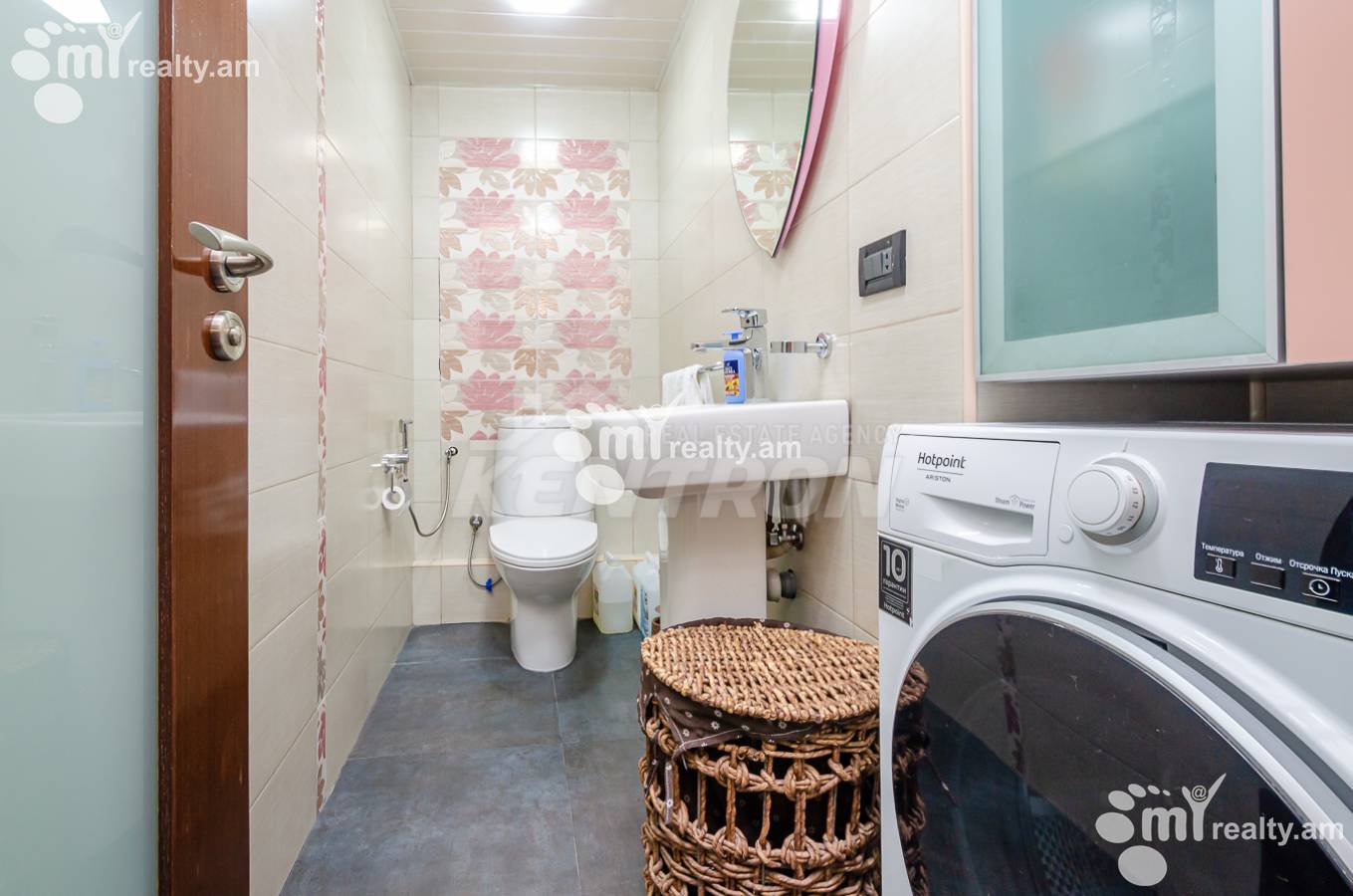 Купить 2 комнатную квартиру Закян ул, Центр Ереван, 153239