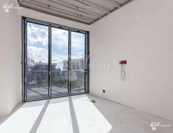 3-senyakanoc-bnakaran-vacharq-Yerevan-Norq-Marash