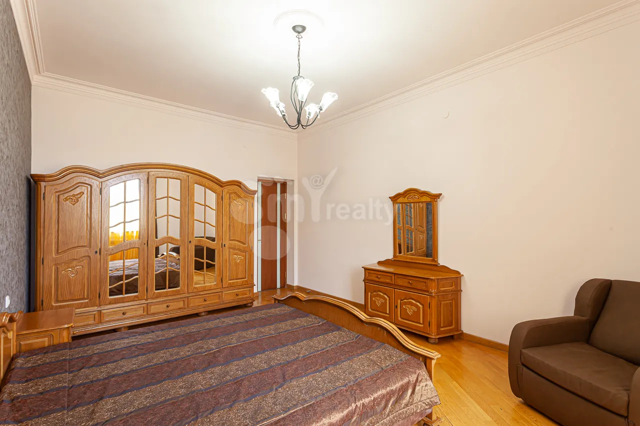 3 bedroom apartment for sale Baghramyan av(Arabkir), Arabkir Yerevan, 160532